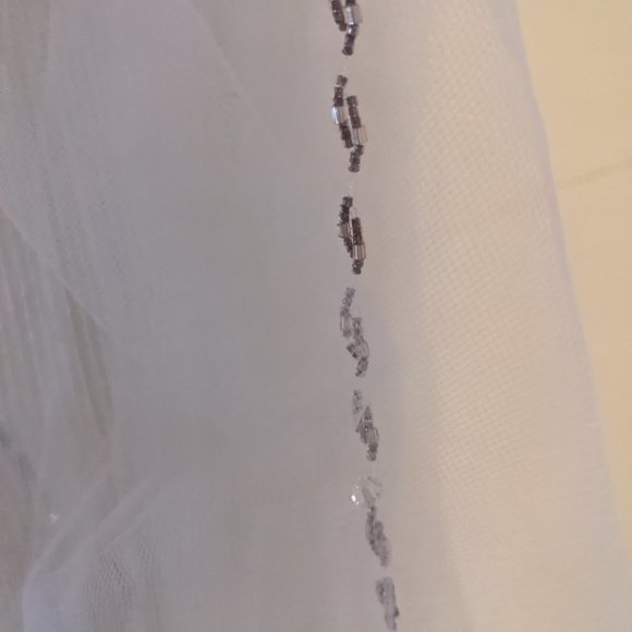 Beaded Edge Veil